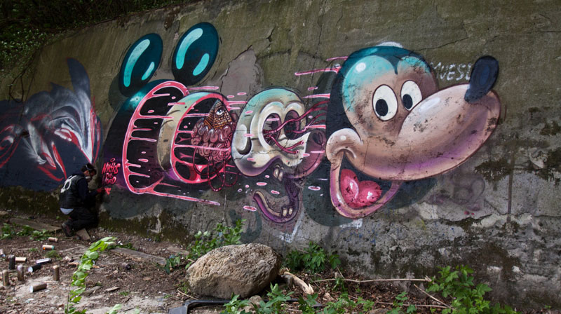 Exploded Street Art By Nychos - Mickey
