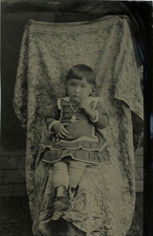 Hidden Mother Photographs - Victorian - sheet