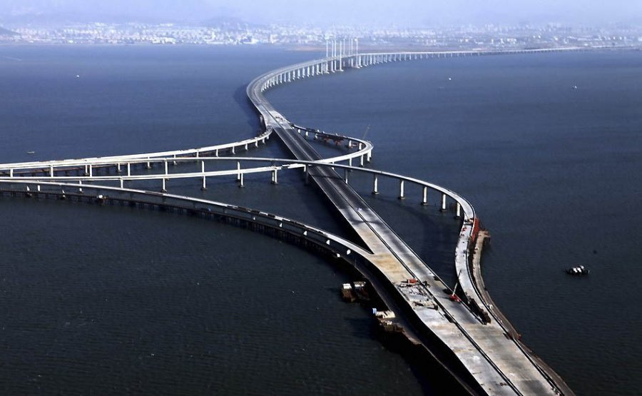 Can You Guess the 5 Longest Bridges That Defy Engineering Limits?